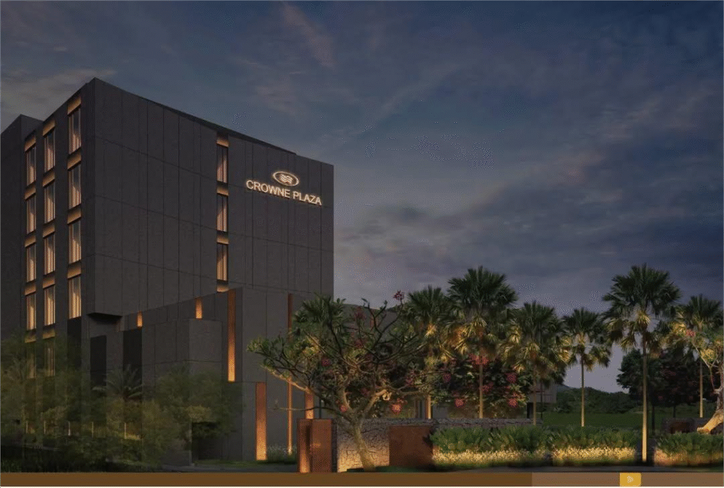 Crowne Plaza Labuan Bajo